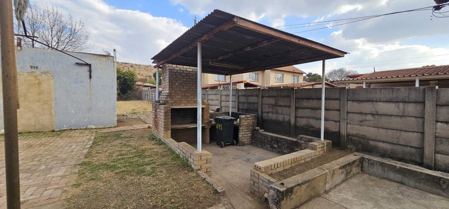 3 Bedroom Property for Sale in Pretoria Gardens Gauteng