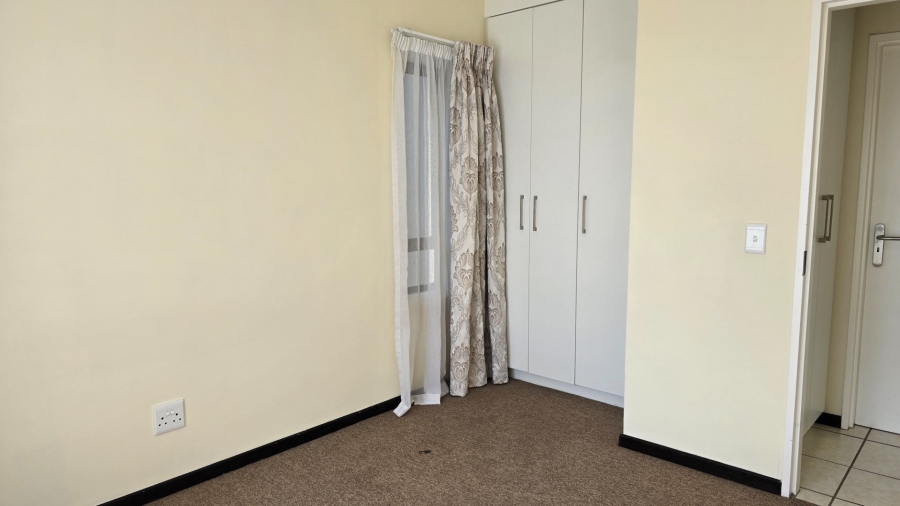 To Let 1 Bedroom Property for Rent in Bryanston Gauteng