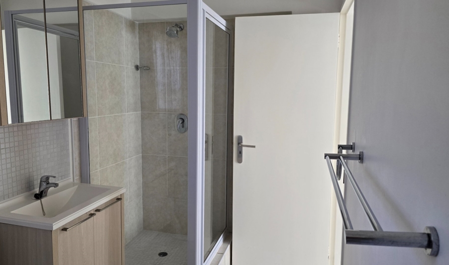 To Let 1 Bedroom Property for Rent in Bryanston Gauteng