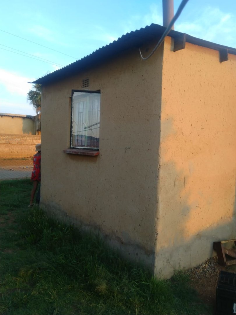 1 Bedroom Property for Sale in Tsakane Ext 15 Gauteng
