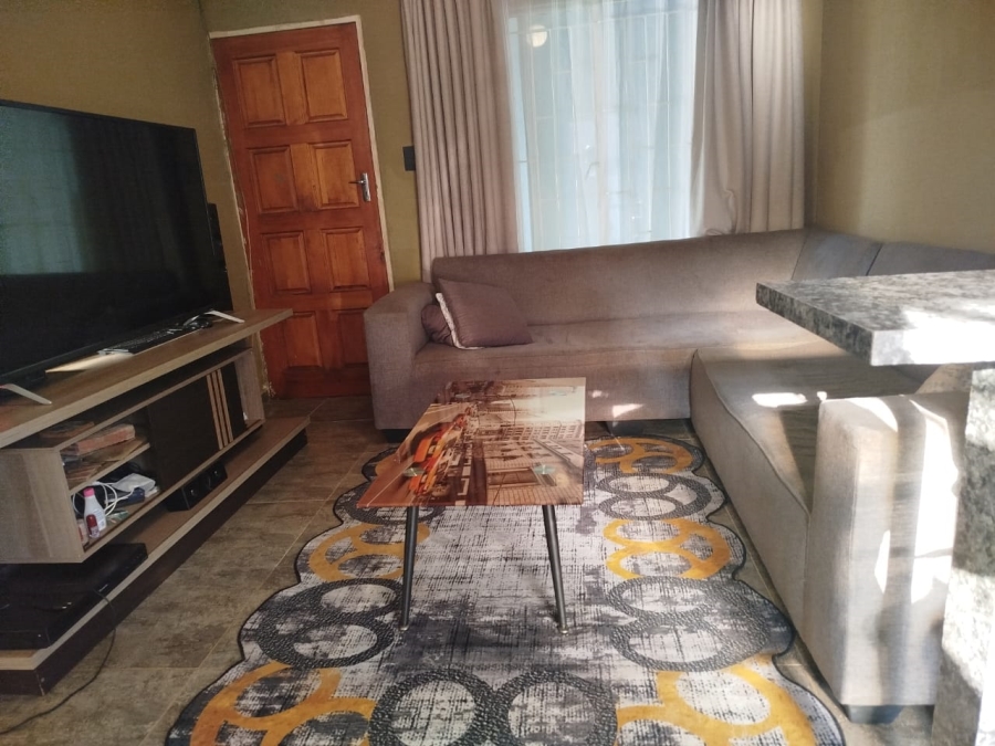 2 Bedroom Property for Sale in Gem Valley Gauteng