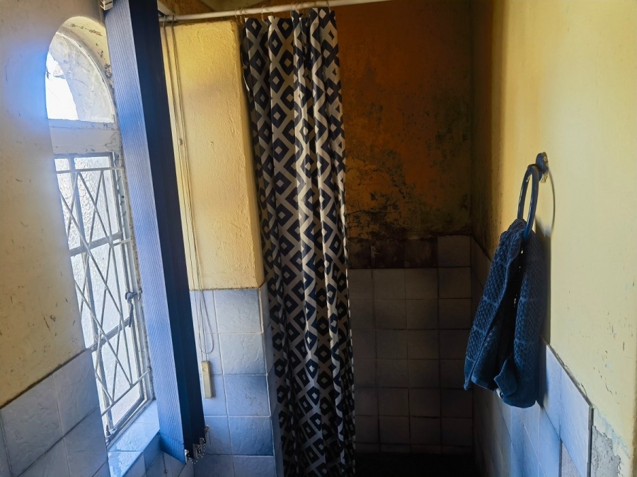 3 Bedroom Property for Sale in Crystal Park Gauteng
