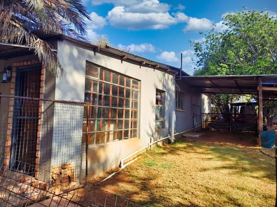  Bedroom Property for Sale in Bothas Geluk Gauteng