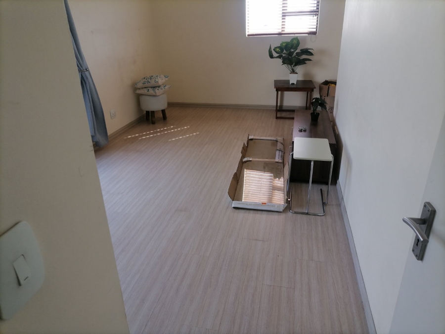 3 Bedroom Property for Sale in Barbeque Downs Gauteng