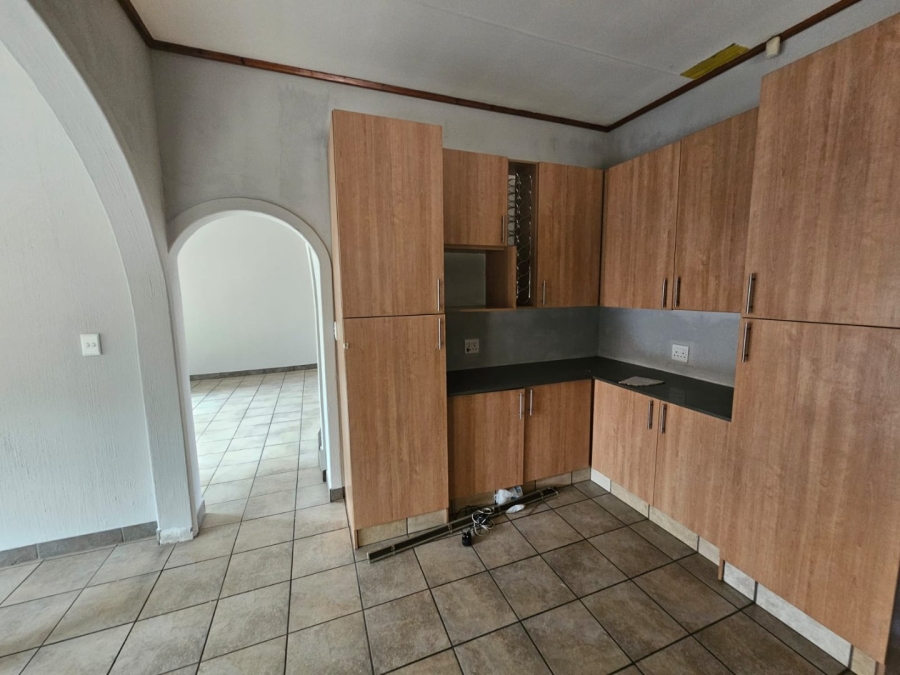 3 Bedroom Property for Sale in Faerie Glen Gauteng