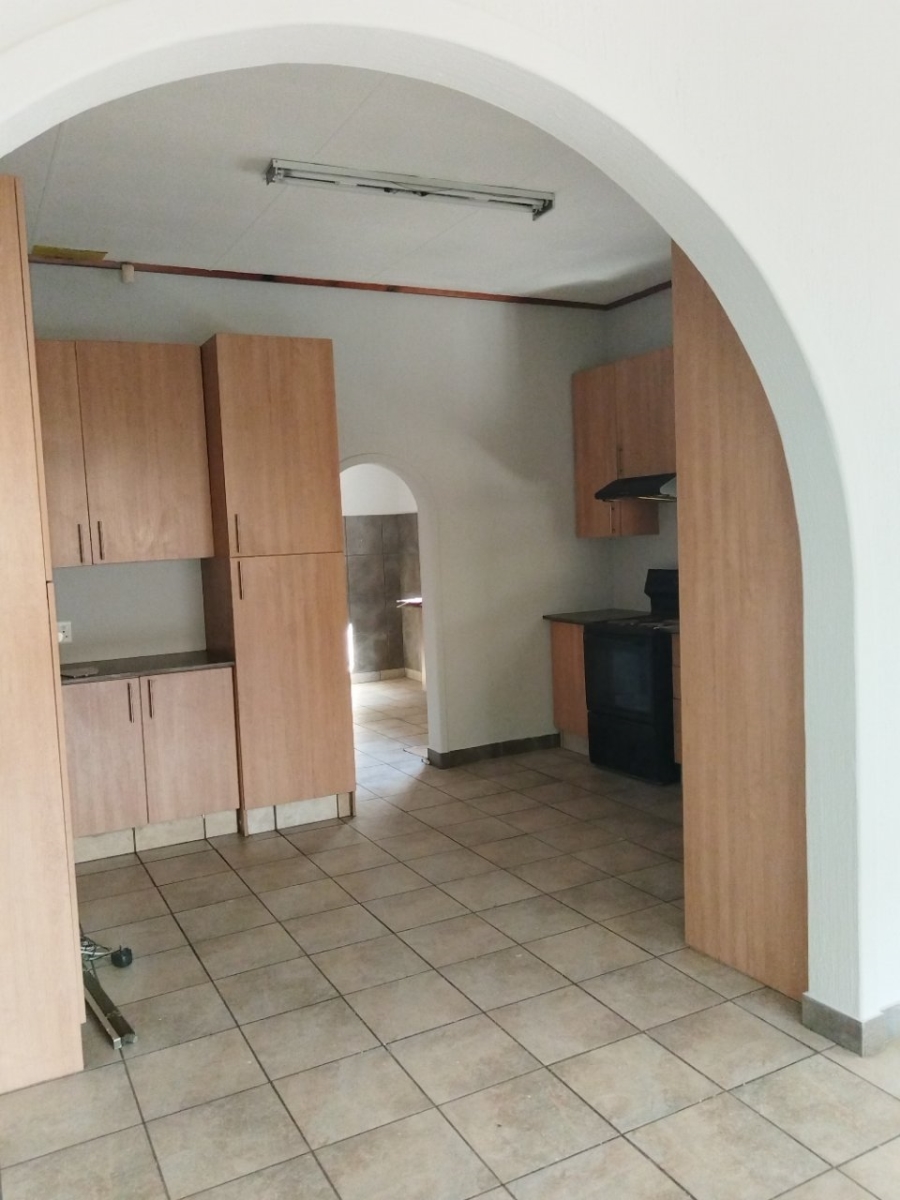 3 Bedroom Property for Sale in Faerie Glen Gauteng