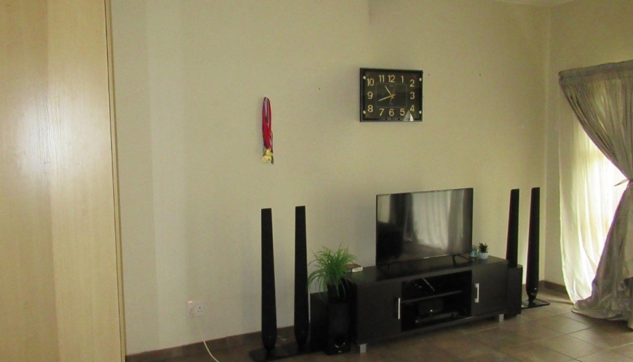 1 Bedroom Property for Sale in Rynfield A H Gauteng