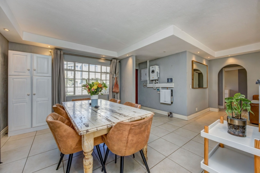 2 Bedroom Property for Sale in Bryanston East Gauteng
