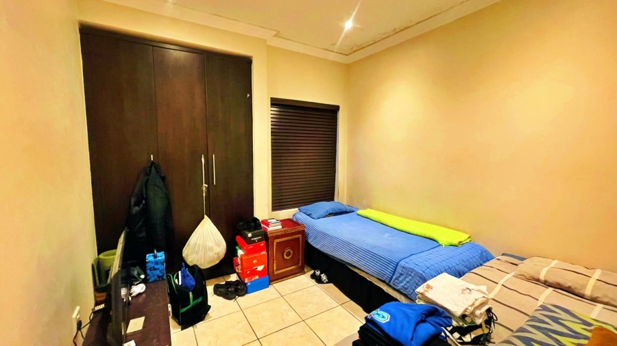 2 Bedroom Property for Sale in Pretorius Park Gauteng