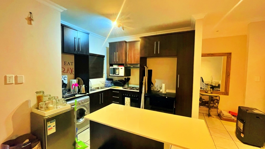 2 Bedroom Property for Sale in Pretorius Park Gauteng