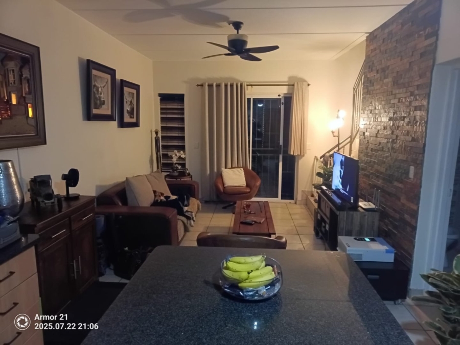 3 Bedroom Property for Sale in Heuwelsig Estate Gauteng