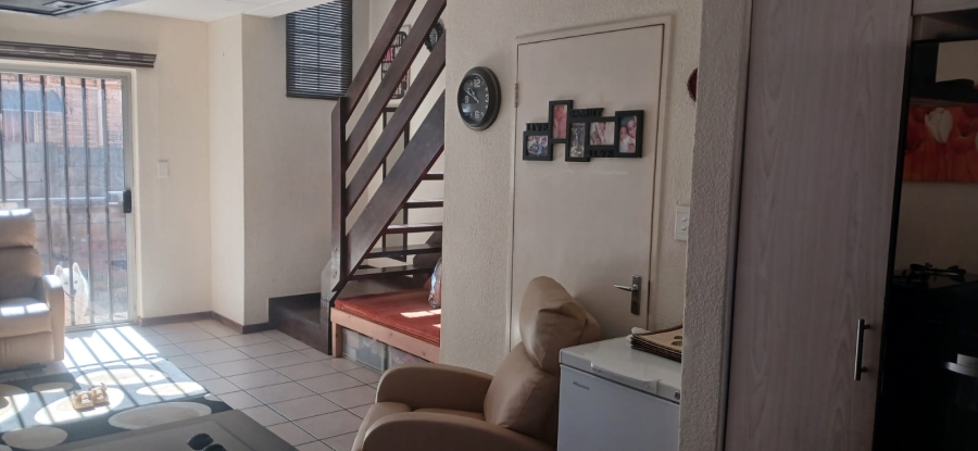 2 Bedroom Property for Sale in North Riding Gauteng