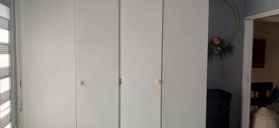 2 Bedroom Property for Sale in North Riding Gauteng