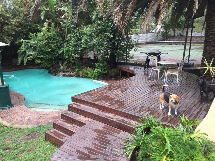 3 Bedroom Property for Sale in Lombardy East Gauteng