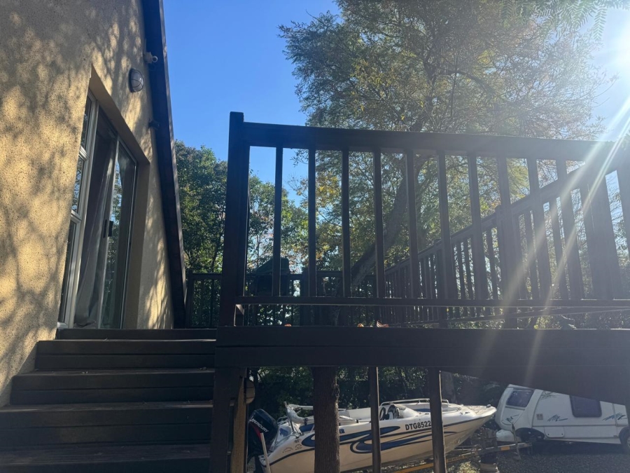 3 Bedroom Property for Sale in Lombardy East Gauteng