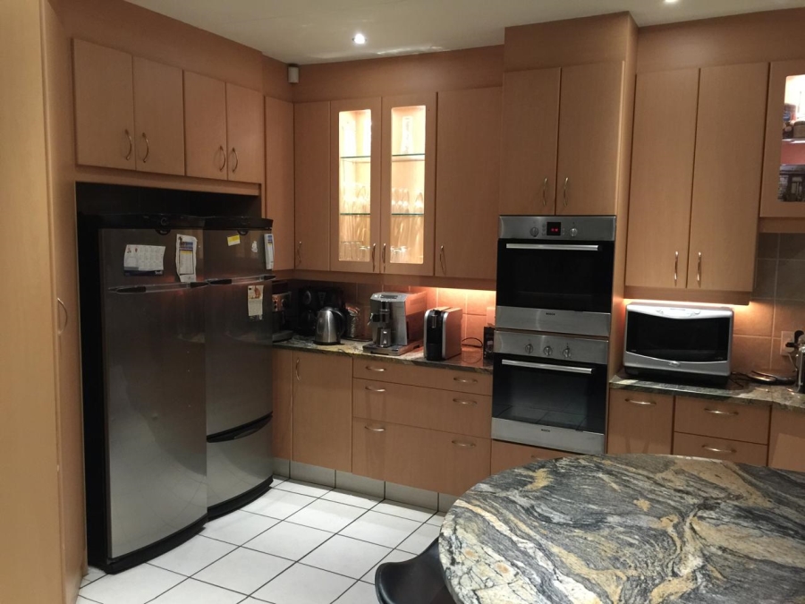 3 Bedroom Property for Sale in Lombardy East Gauteng