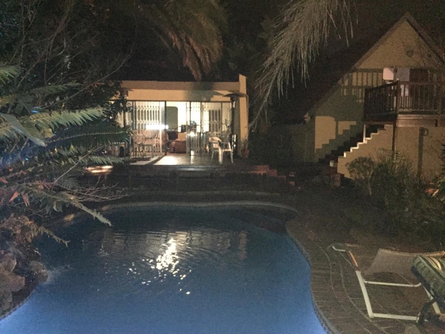 3 Bedroom Property for Sale in Lombardy East Gauteng