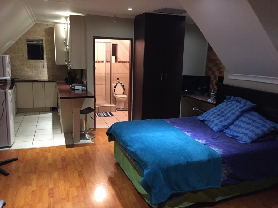3 Bedroom Property for Sale in Lombardy East Gauteng