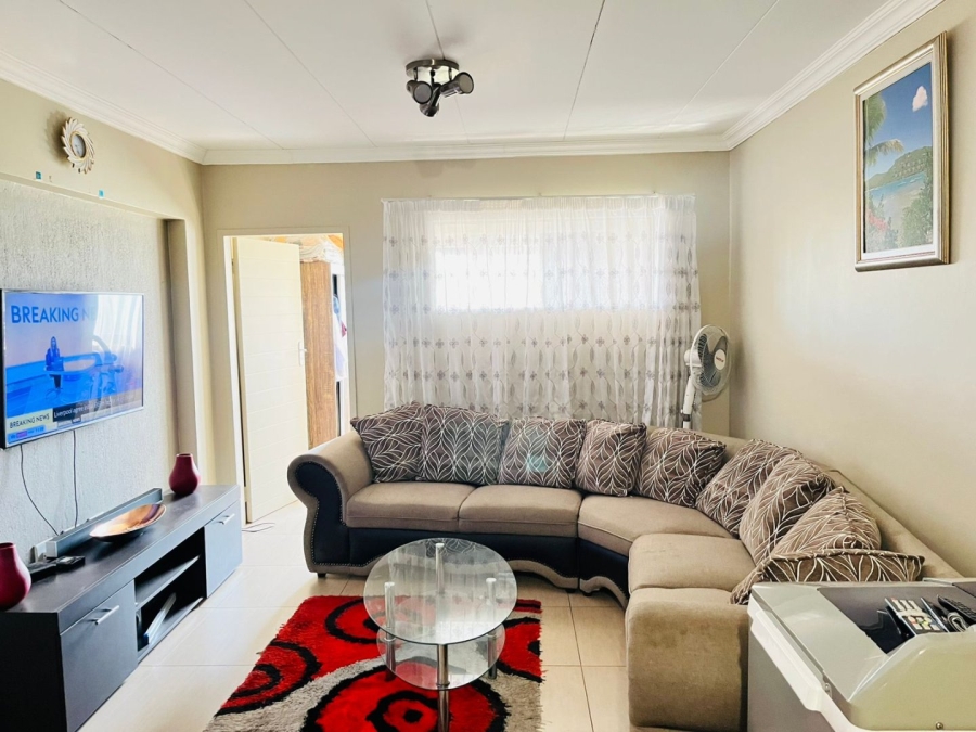 3 Bedroom Property for Sale in Andeon Gauteng