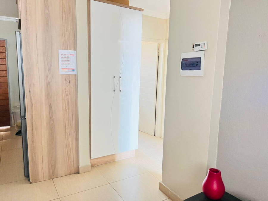3 Bedroom Property for Sale in Andeon Gauteng