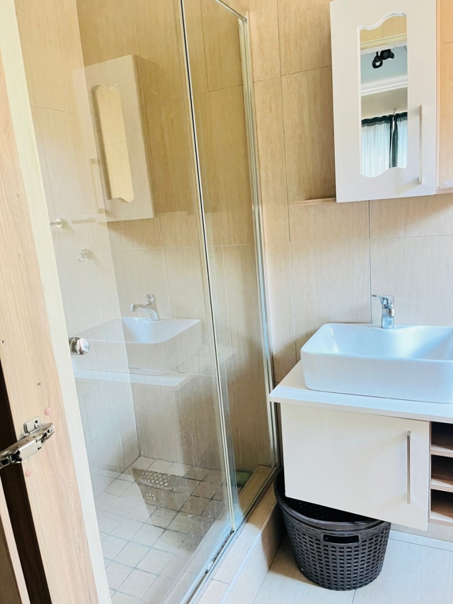 3 Bedroom Property for Sale in Andeon Gauteng
