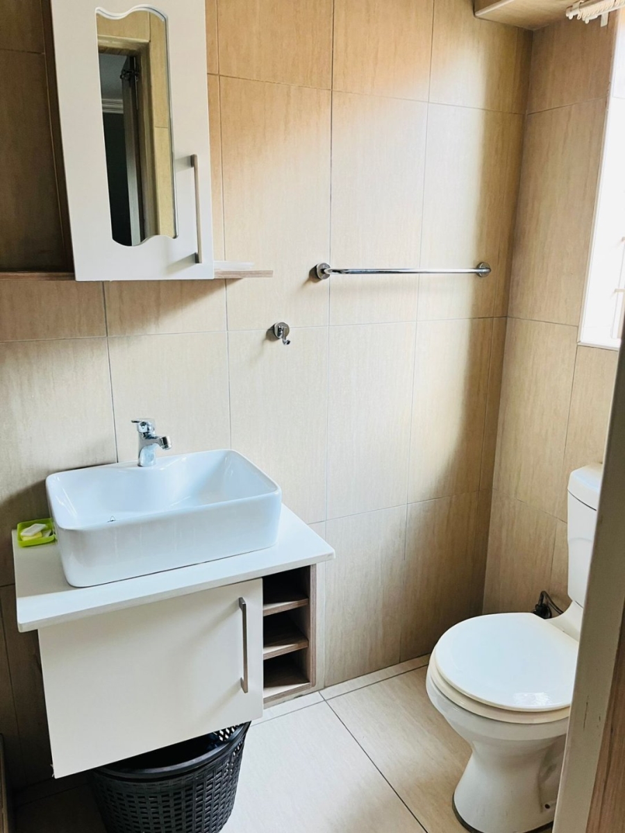 3 Bedroom Property for Sale in Andeon Gauteng