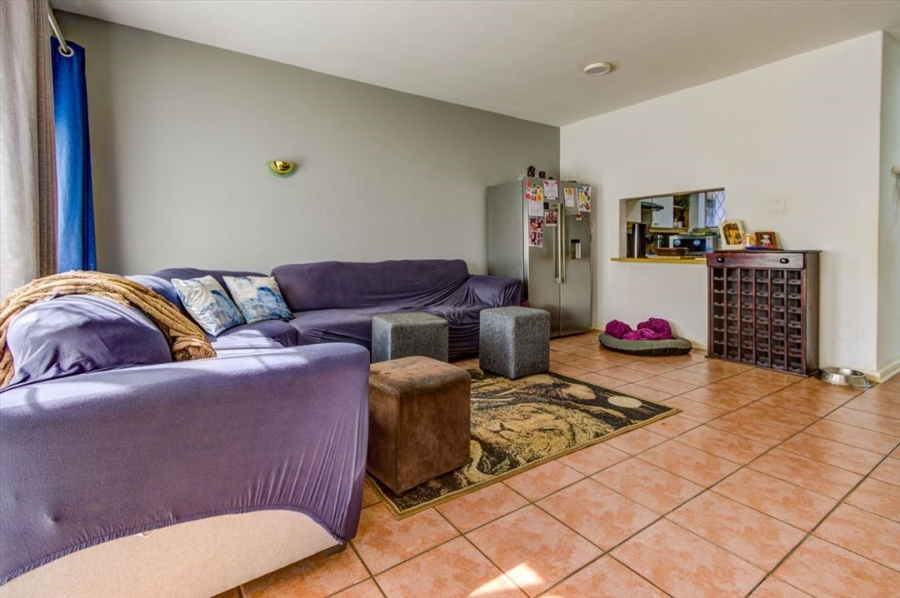 2 Bedroom Property for Sale in Dayanglen Gauteng