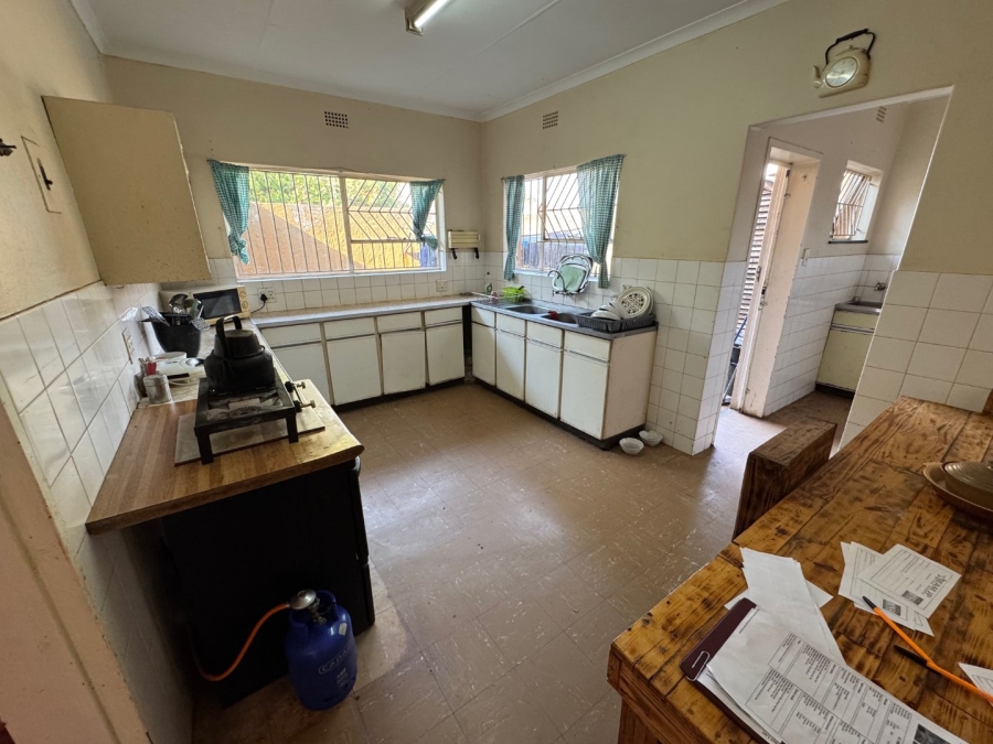 3 Bedroom Property for Sale in Glen Marais Gauteng