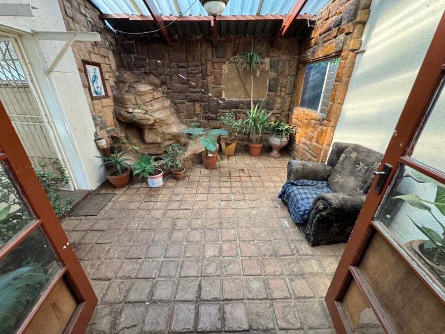 3 Bedroom Property for Sale in Glen Marais Gauteng