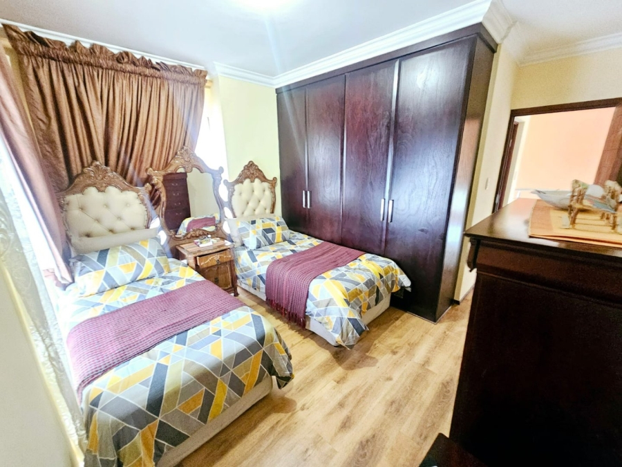 To Let 4 Bedroom Property for Rent in Monavoni Gauteng