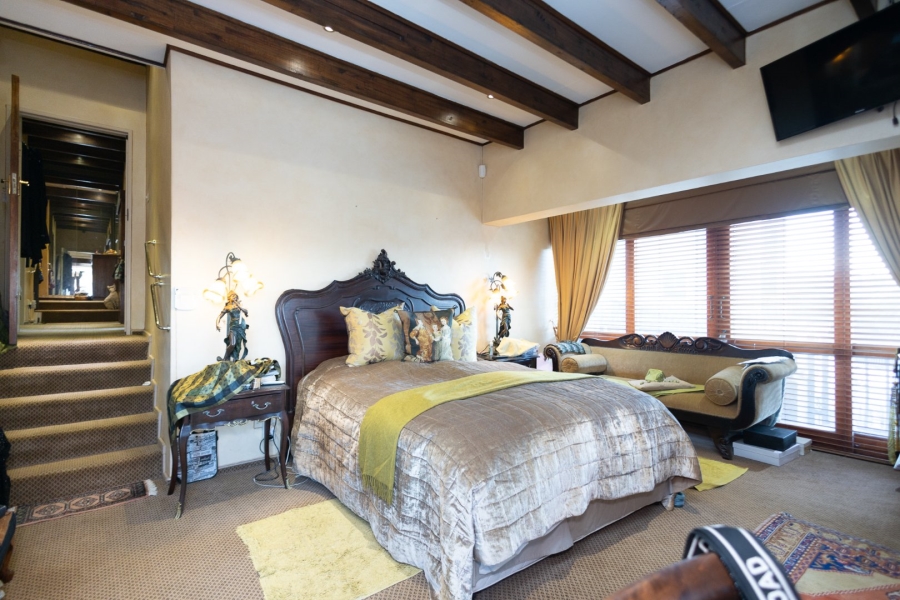 4 Bedroom Property for Sale in Northcliff Gauteng