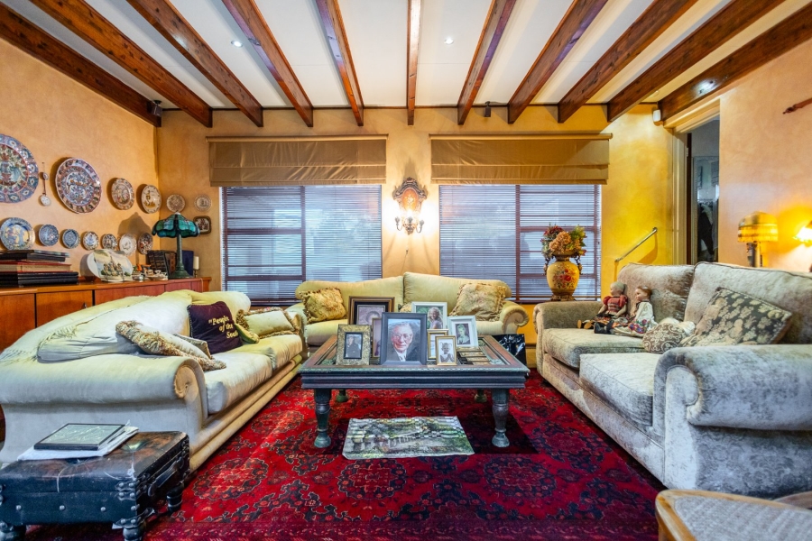4 Bedroom Property for Sale in Northcliff Gauteng