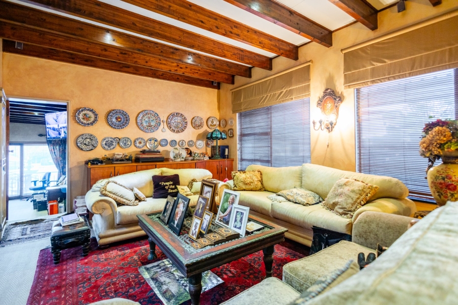 4 Bedroom Property for Sale in Northcliff Gauteng