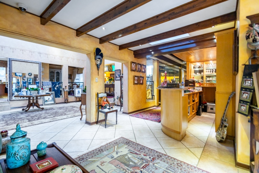 4 Bedroom Property for Sale in Northcliff Gauteng