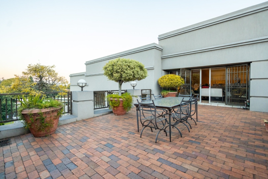 4 Bedroom Property for Sale in Northcliff Gauteng