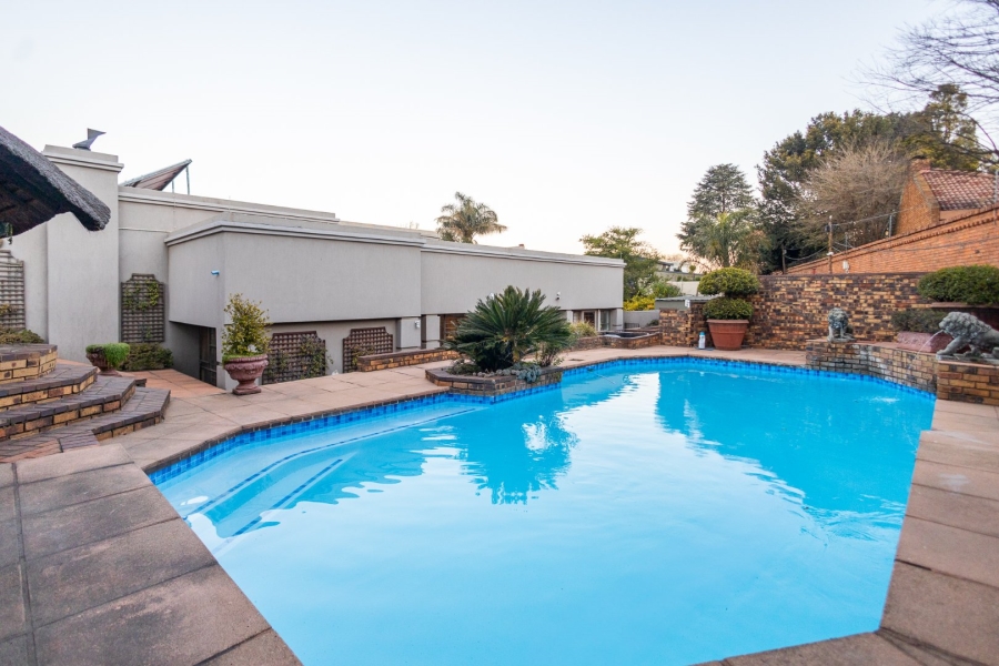 4 Bedroom Property for Sale in Northcliff Gauteng