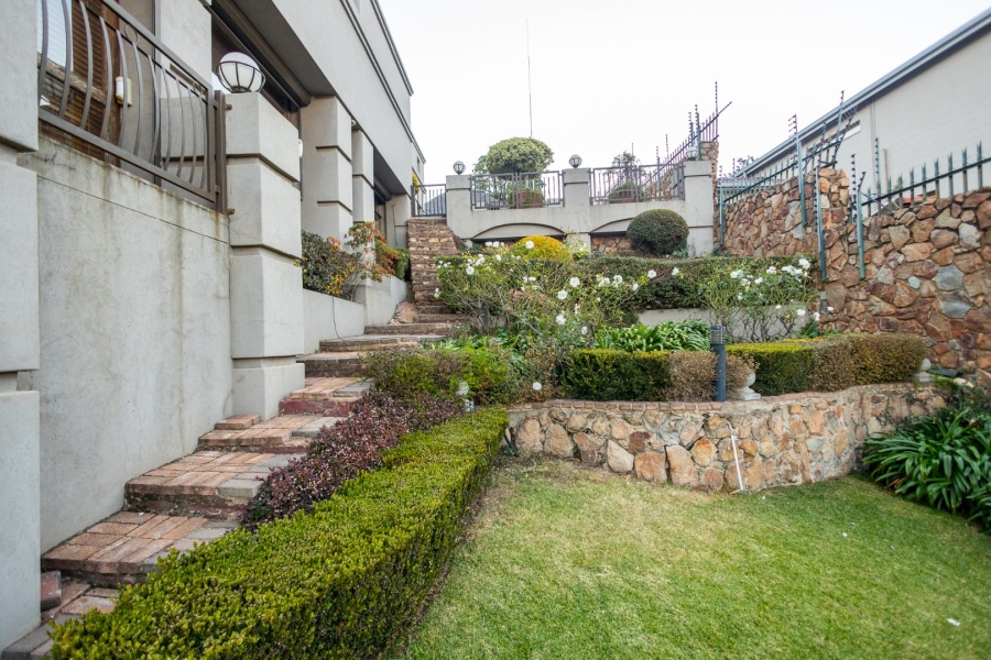 4 Bedroom Property for Sale in Northcliff Gauteng