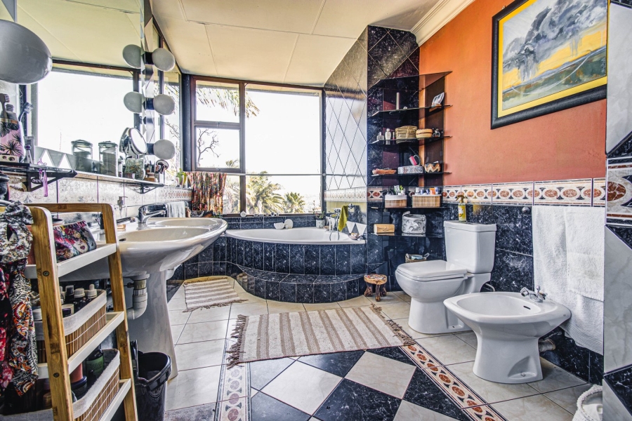 6 Bedroom Property for Sale in Bedfordview Gauteng