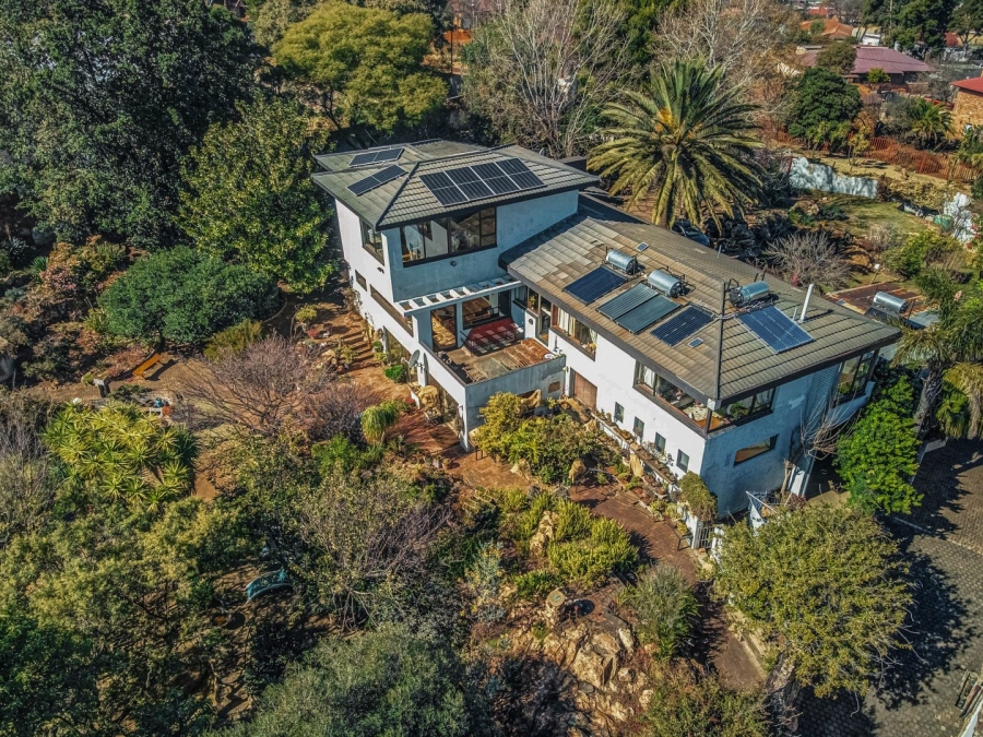 6 Bedroom Property for Sale in Bedfordview Gauteng