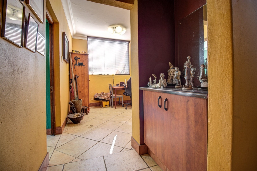 6 Bedroom Property for Sale in Bedfordview Gauteng