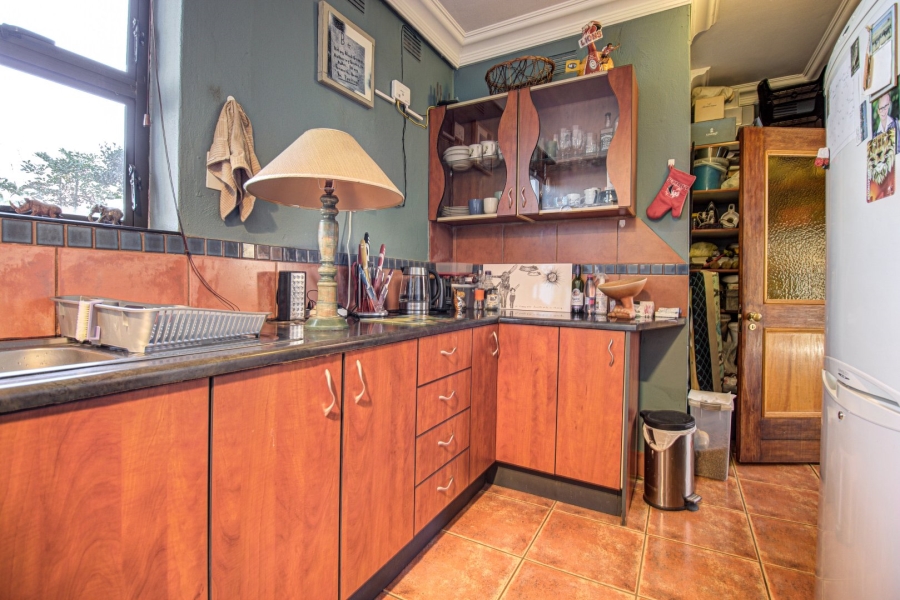 6 Bedroom Property for Sale in Bedfordview Gauteng
