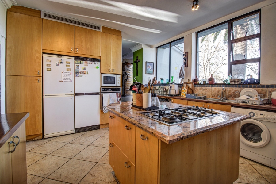 6 Bedroom Property for Sale in Bedfordview Gauteng