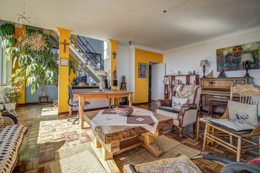 6 Bedroom Property for Sale in Bedfordview Gauteng
