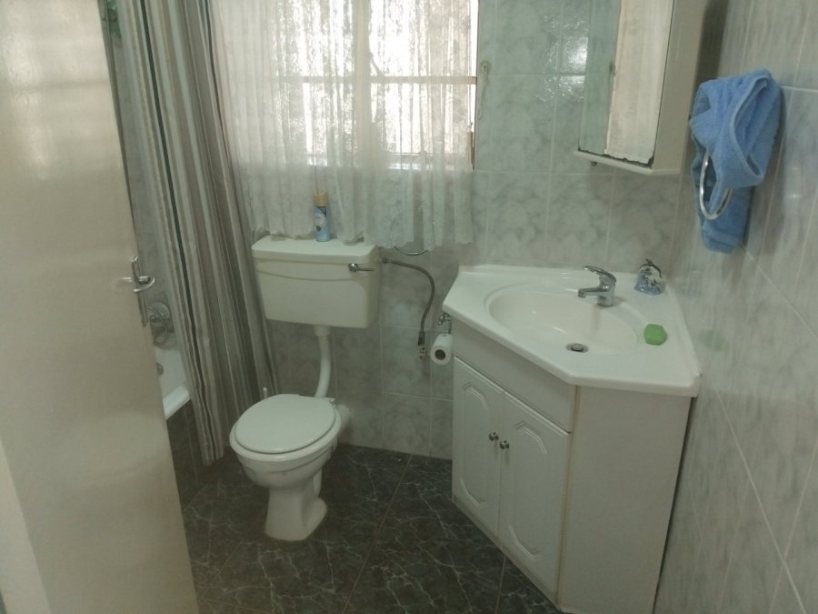 3 Bedroom Property for Sale in Symhurst Gauteng