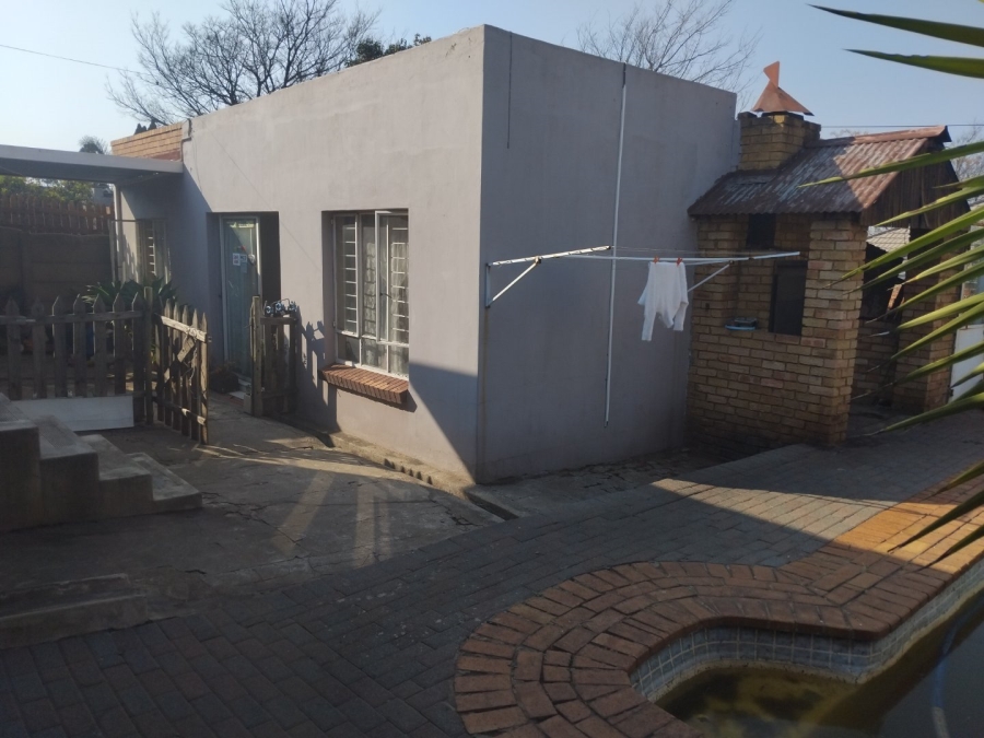 3 Bedroom Property for Sale in Symhurst Gauteng