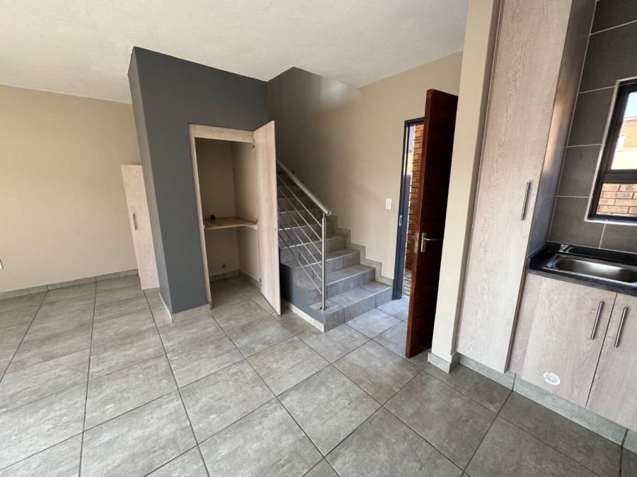 2 Bedroom Property for Sale in Kempton Park Ah Gauteng