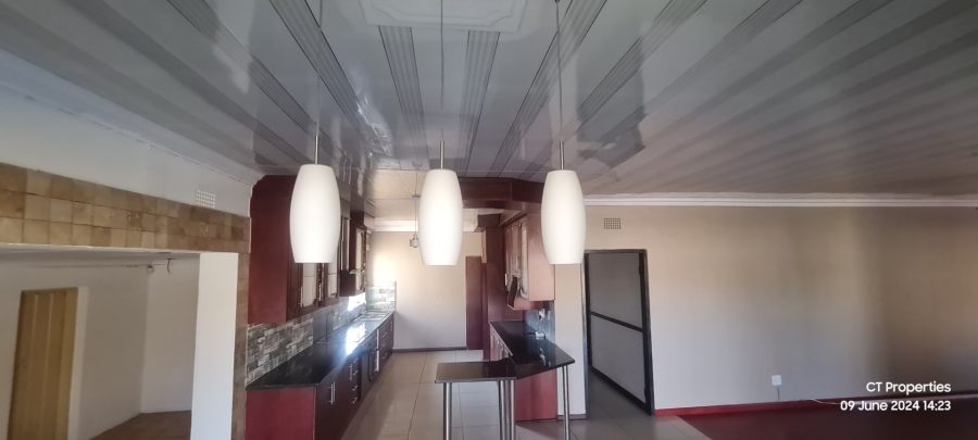 To Let 5 Bedroom Property for Rent in Elspark Gauteng