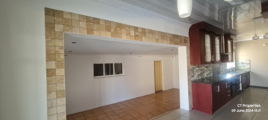 To Let 5 Bedroom Property for Rent in Elspark Gauteng
