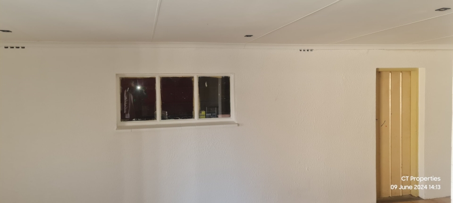 To Let 5 Bedroom Property for Rent in Elspark Gauteng