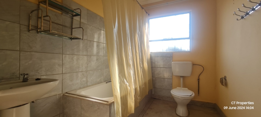 To Let 5 Bedroom Property for Rent in Elspark Gauteng